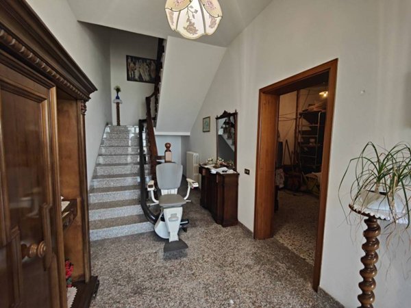 casa indipendente in vendita a Fucecchio in zona San Pierino