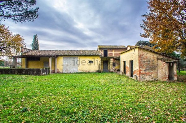 casale in vendita a Fucecchio in zona Querce