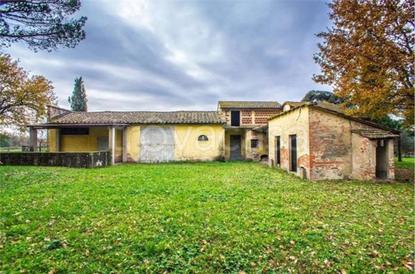 casale in vendita a Fucecchio in zona Galleno