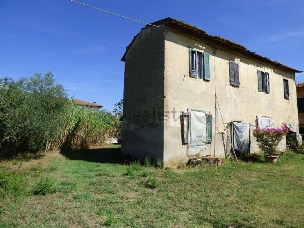 casa indipendente in vendita a Fucecchio