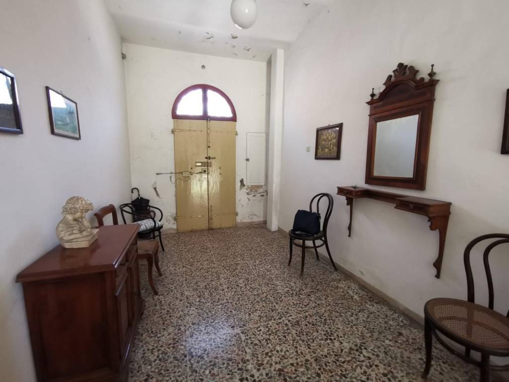 casa indipendente in vendita a Fucecchio