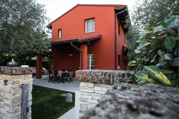 casa indipendente in vendita a Fucecchio in zona Querce