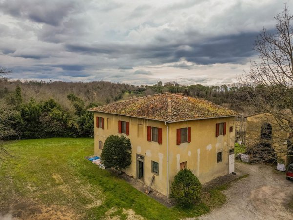 pentavano in vendita a Fucecchio