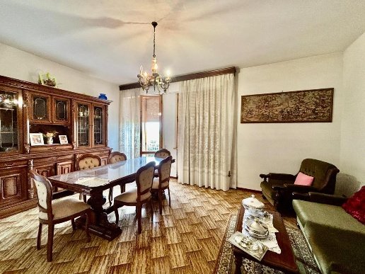 casa indipendente in vendita a Fucecchio