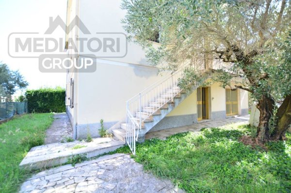 casa indipendente in vendita a Fucecchio