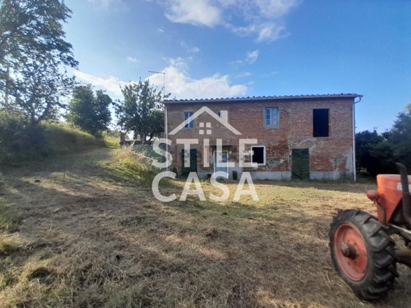 casa indipendente in vendita a Fucecchio in zona Massarella