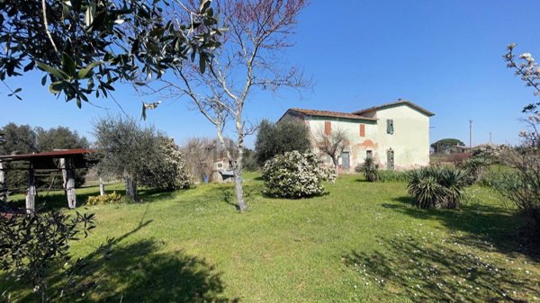 casa indipendente in vendita a Fucecchio