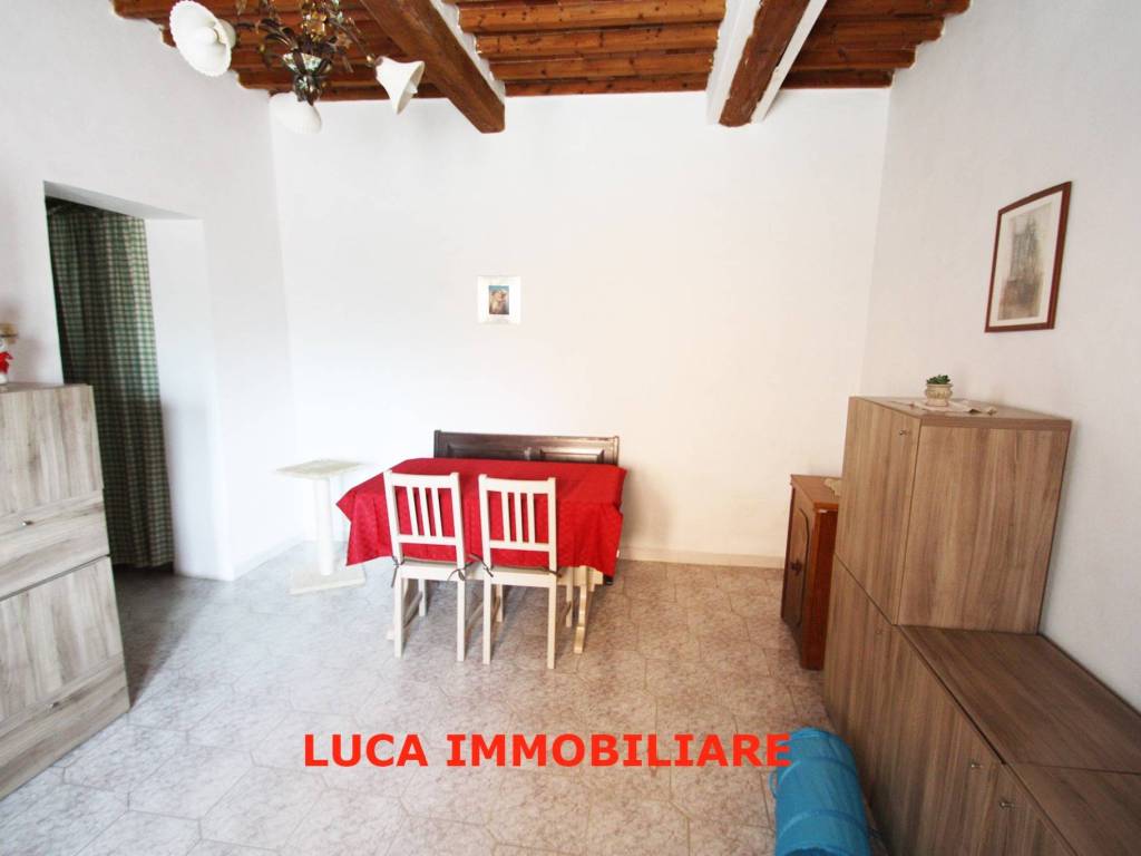 casa indipendente in vendita a Fucecchio in zona Querce