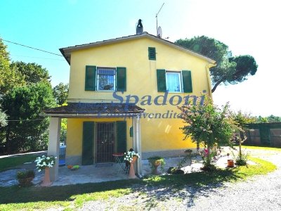 casa indipendente in vendita a Fucecchio in zona Querce