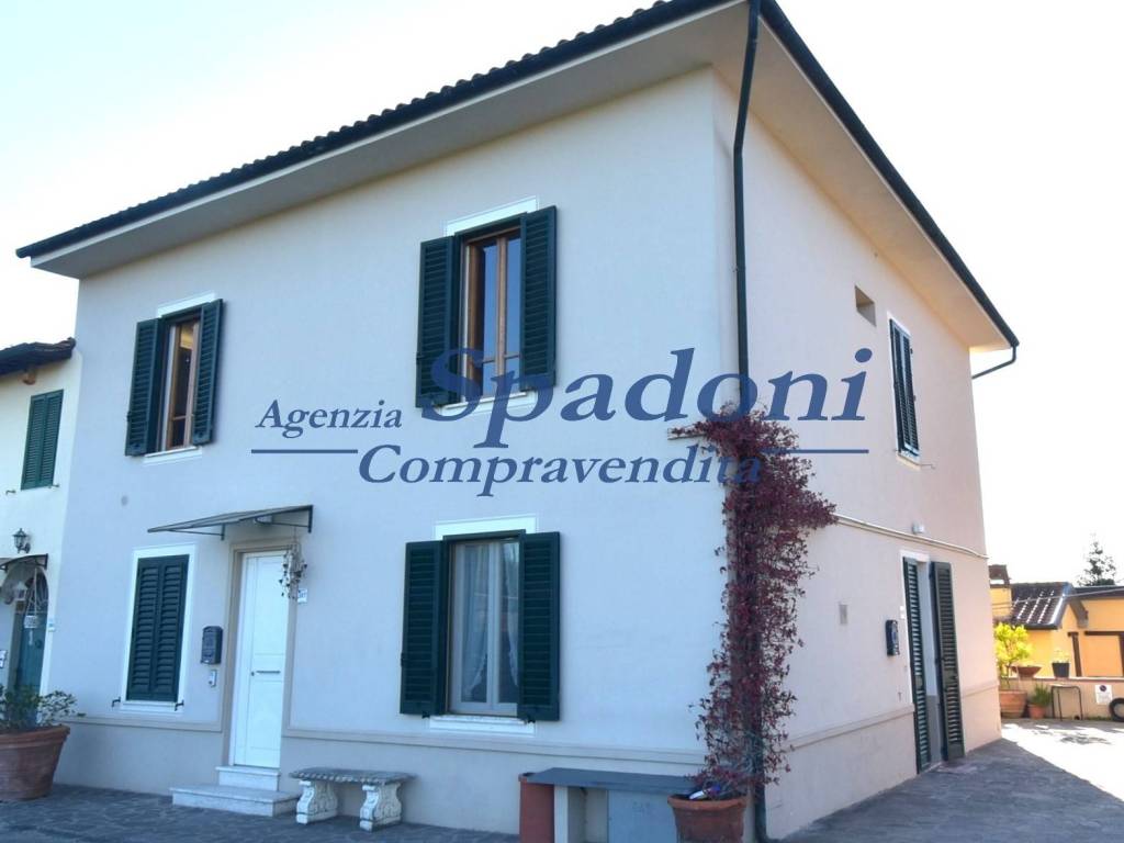 appartamento in vendita a Fucecchio in zona Massarella