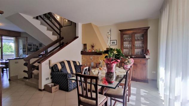 casa indipendente in vendita a Fucecchio