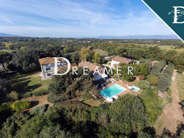 villa in vendita a Fucecchio