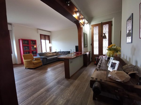 casa indipendente in vendita a Fucecchio