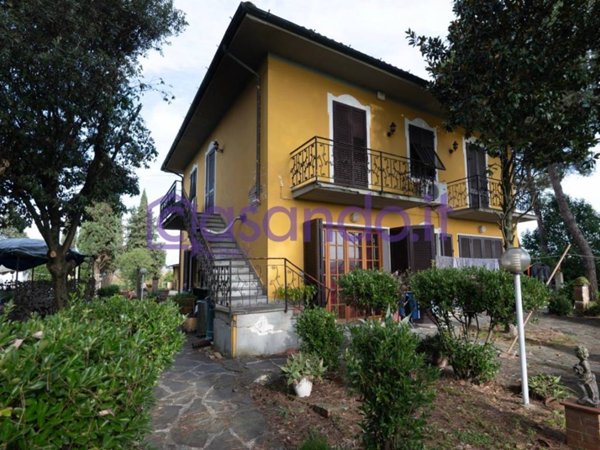 casa indipendente in vendita a Fucecchio