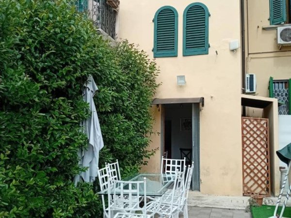 casa indipendente in vendita a Fucecchio