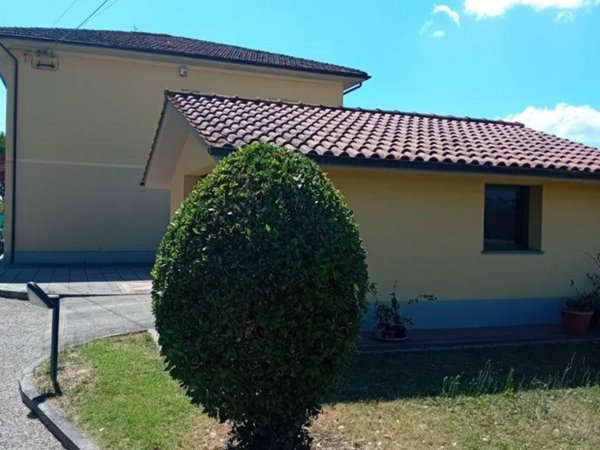 casa indipendente in vendita a Fucecchio