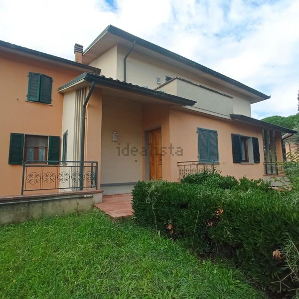 casa indipendente in vendita a Fucecchio in zona Galleno
