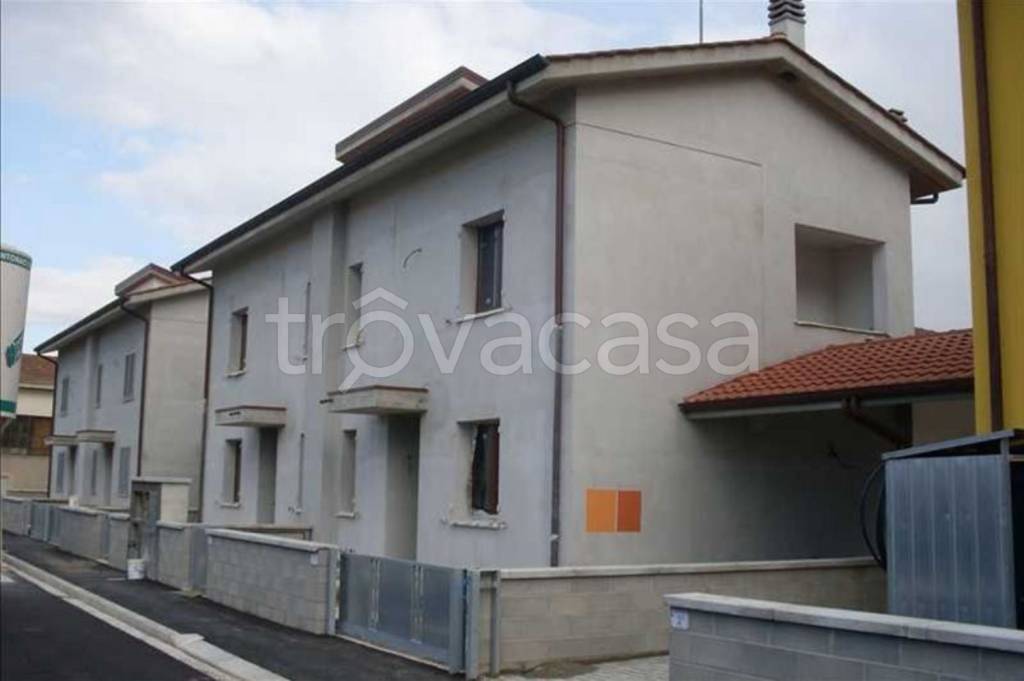 casa indipendente in vendita a Fucecchio