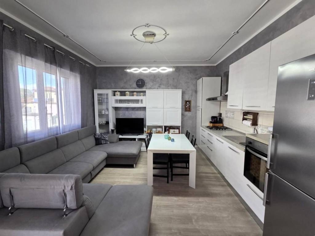 appartamento in vendita a Fucecchio in zona Ponte a Cappiano