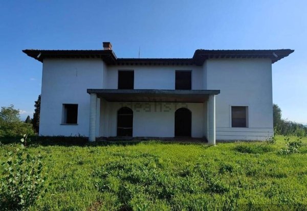 casa indipendente in vendita a Fucecchio