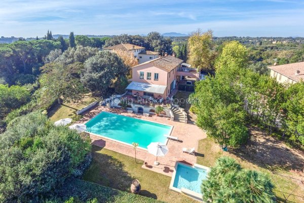 villa in vendita a Fucecchio