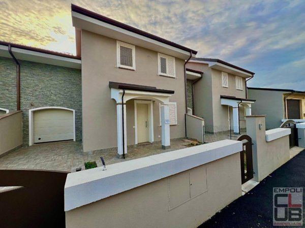 casa indipendente in vendita a Fucecchio