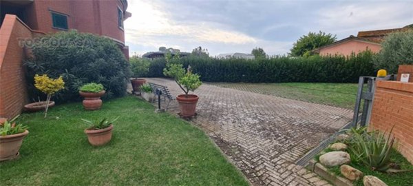 casa indipendente in vendita a Fucecchio