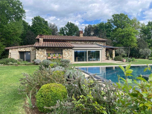 casa indipendente in vendita a Fucecchio in zona Pinete