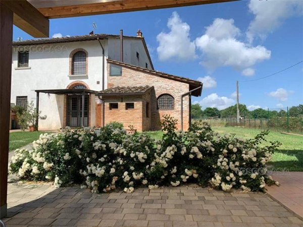 casa indipendente in vendita a Fucecchio