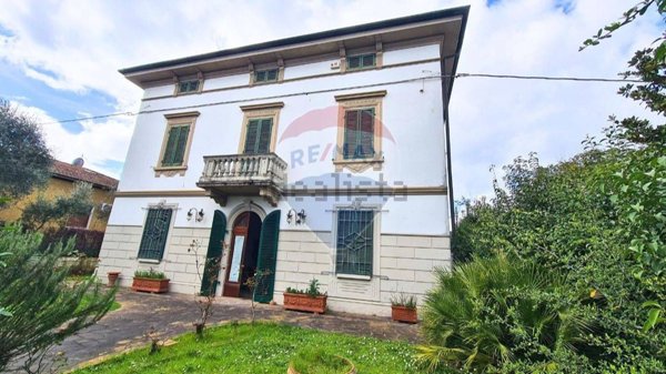 casa indipendente in vendita a Fucecchio