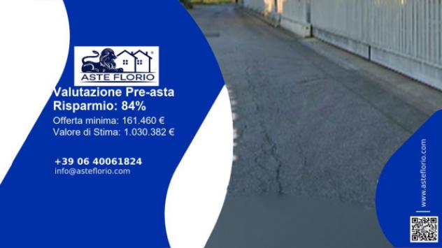 locale commerciale in vendita a Fucecchio