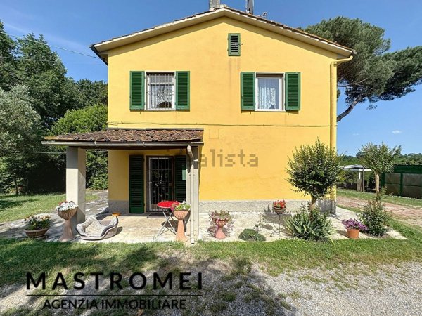 casa indipendente in vendita a Fucecchio in zona Querce