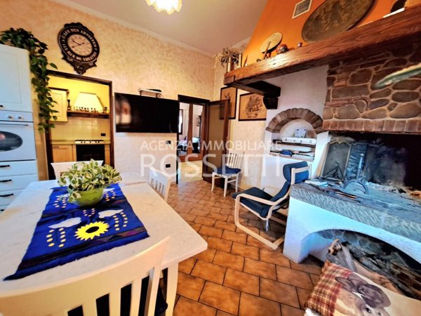 casa indipendente in vendita a Fucecchio