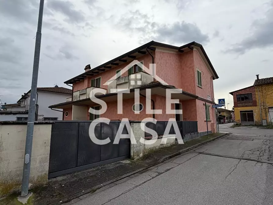 casa indipendente in vendita a Fucecchio