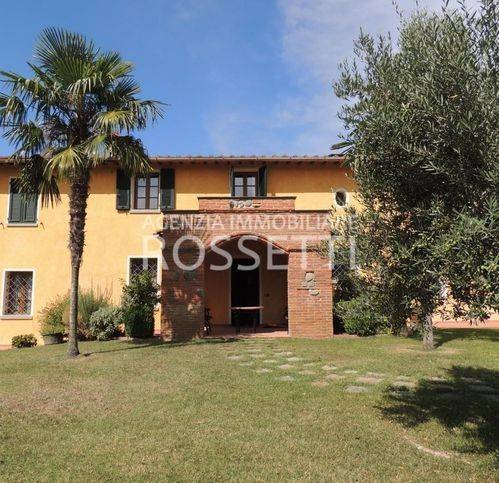 casa indipendente in vendita a Fucecchio