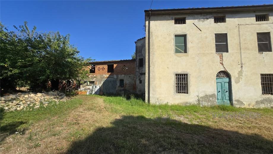 casa indipendente in vendita a Fucecchio in zona Querce
