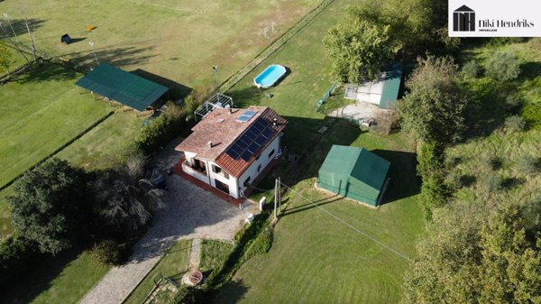 casa indipendente in vendita a Fucecchio in zona Galleno