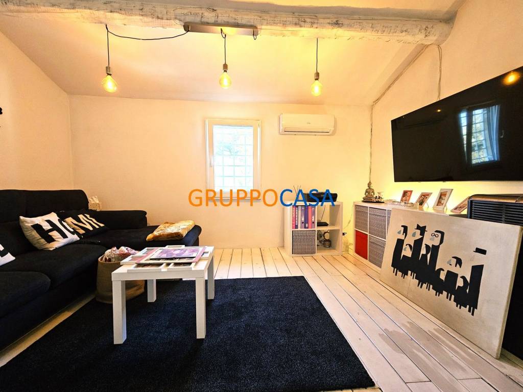 casa indipendente in vendita a Fucecchio in zona Galleno