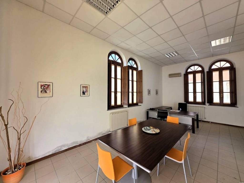 ufficio in vendita a Fucecchio