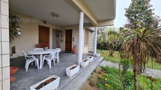 casa indipendente in vendita a Fucecchio