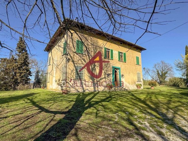 casa indipendente in vendita a Fucecchio