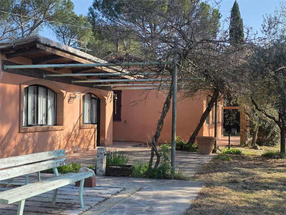 casa indipendente in vendita a Fucecchio