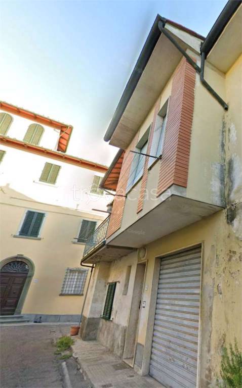 appartamento in vendita a Fucecchio in zona Ponte a Cappiano