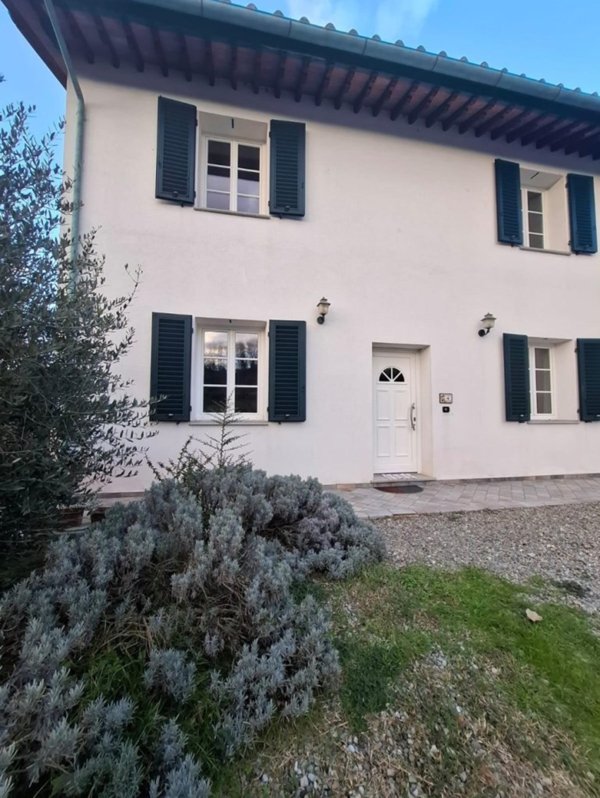 casa indipendente in vendita a Fucecchio