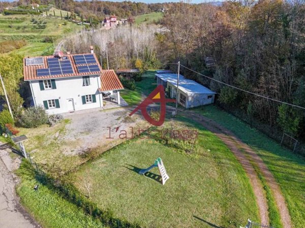 casa indipendente in vendita a Fucecchio