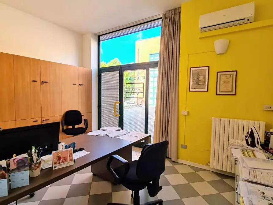 locale commerciale in vendita a Fucecchio