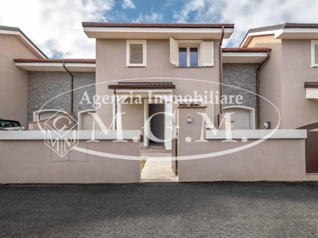 casa indipendente in vendita a Fucecchio