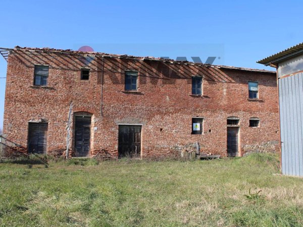 casa indipendente in vendita a Fucecchio in zona San Pierino