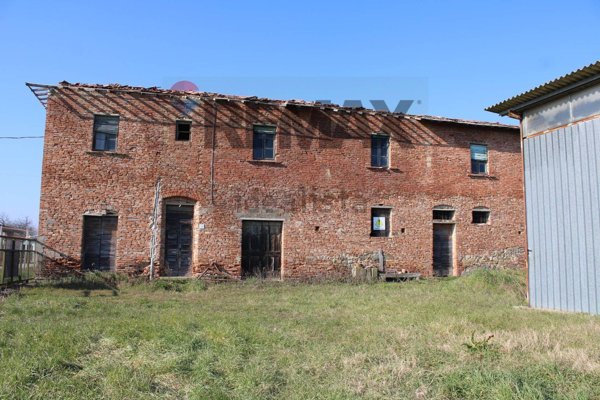 casale in vendita a Fucecchio in zona San Pierino