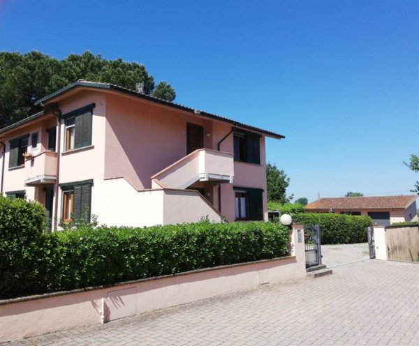 casa indipendente in vendita a Fucecchio in zona San Pierino